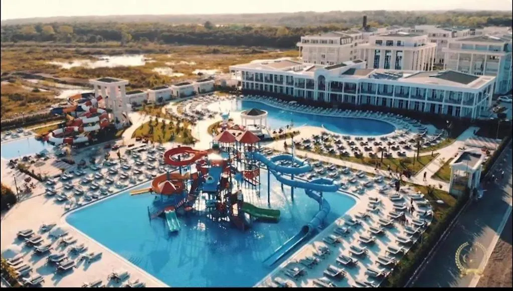 Velipoja Grand Europa Resort - Appartement Luxe Prive Albania